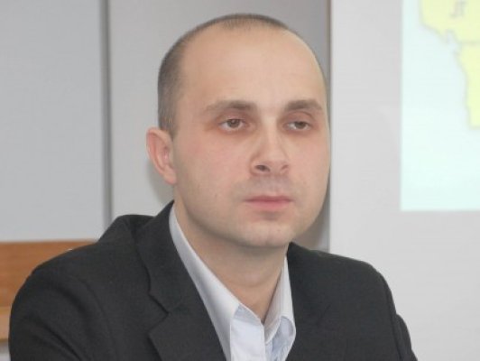 Mihai Petre, despre declaraţiile lui Şova: USL ar trebui să ceară demisia primarului Radu Mazăre